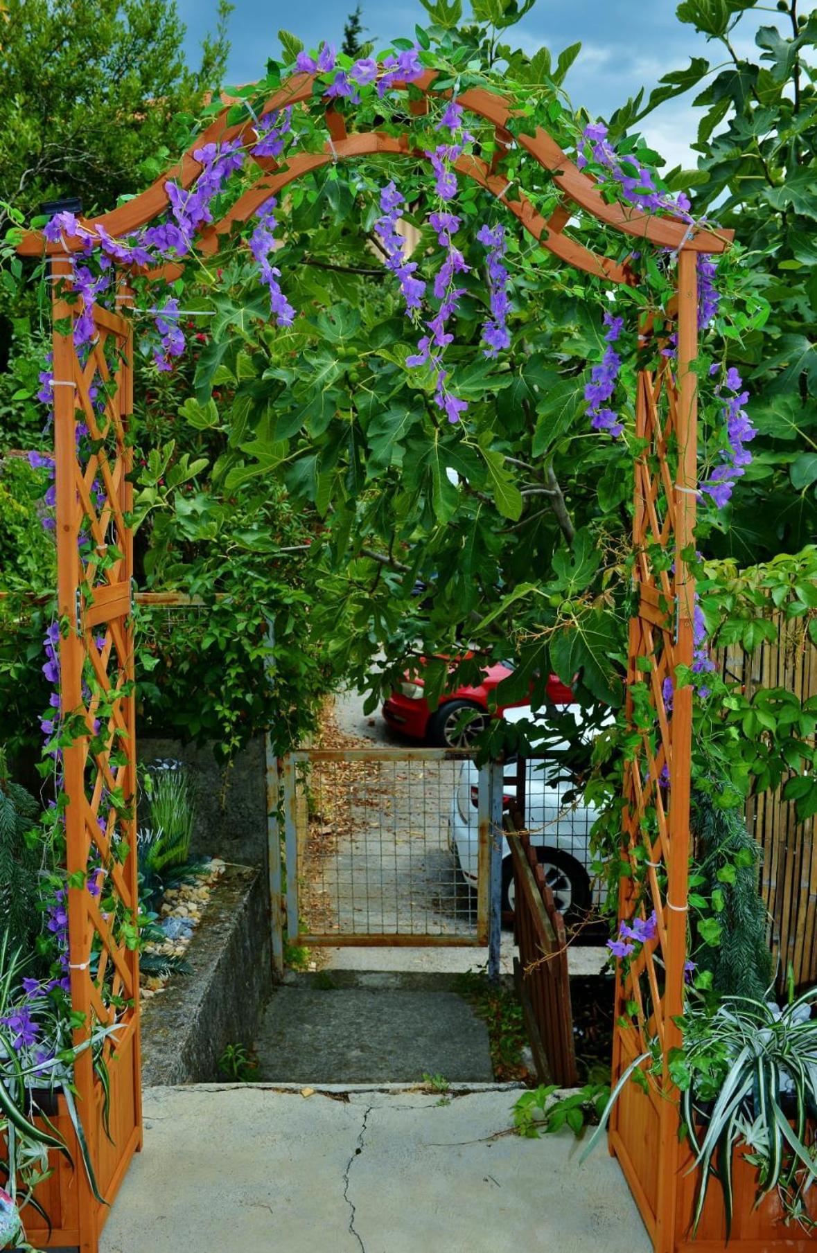 Lorena S Terasom -prizemlje-eg-pianterreno With Garden Apartment Rijeka
